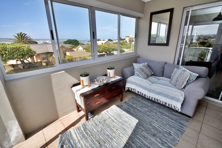 7 Bedroom Property for Sale in Stilbaai Wes Western Cape